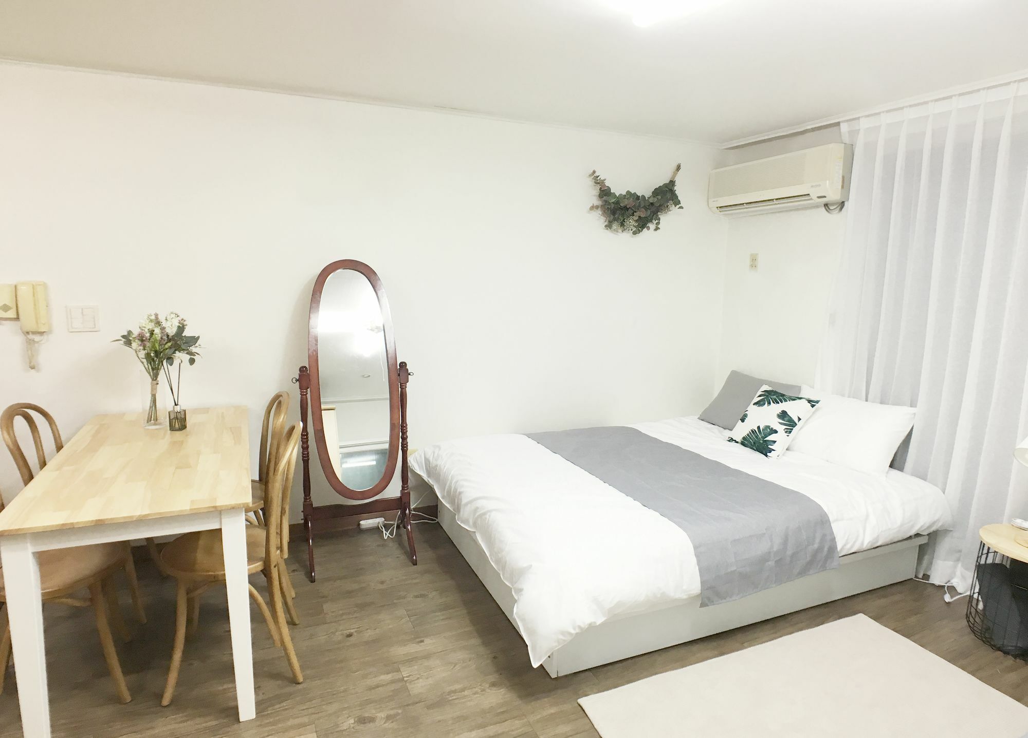 ソウル特別市Sunny House Hongik Snt 1Minsアパートメント エクステリア 写真